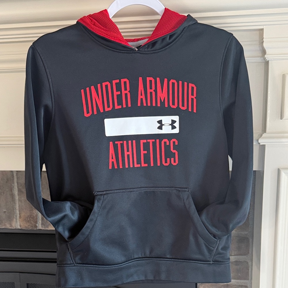 Under Armour Black & Red Athletic Pullover Hoodie